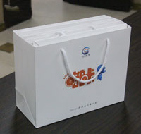 白卡紙橫版手提袋印刷